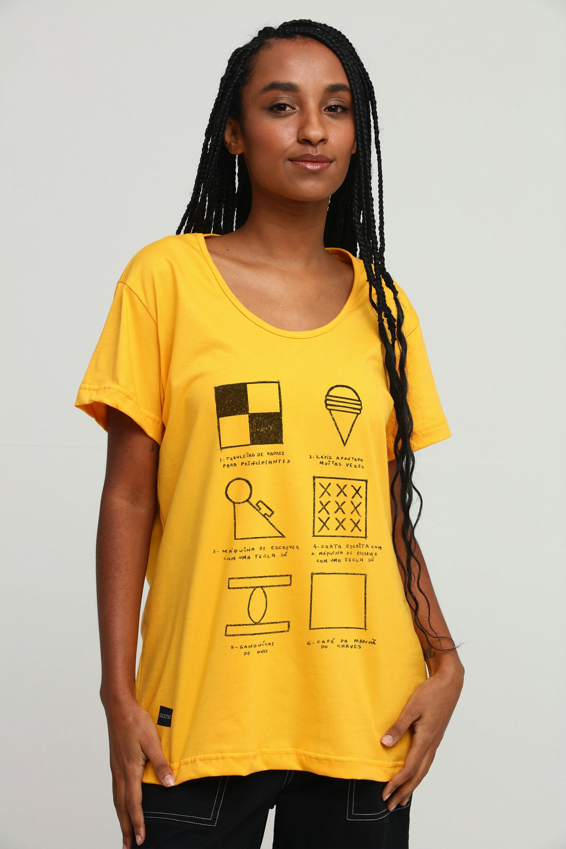 Camiseta Aula de Desenho- Camiseta Chaves - Chico Rei
