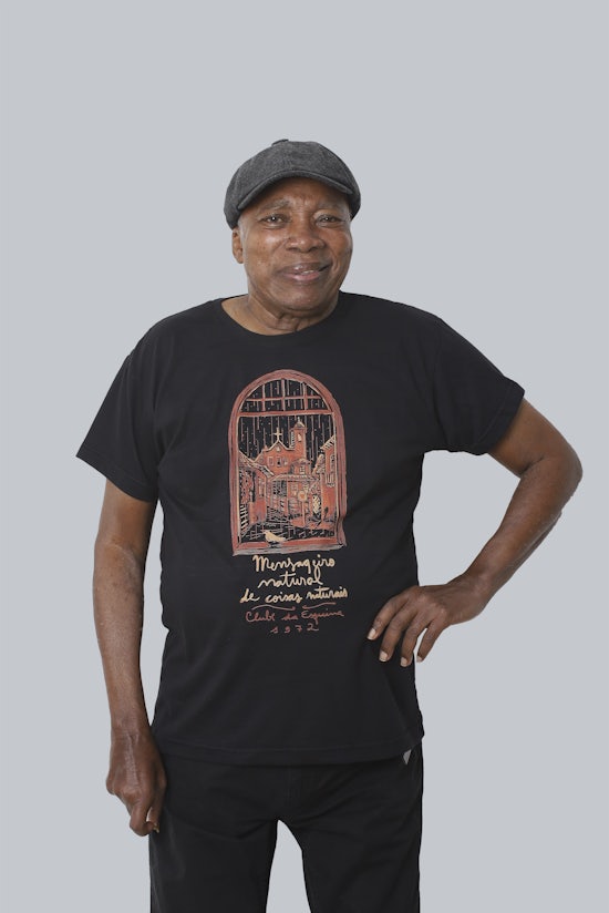 Camiseta Paisagem da Janela