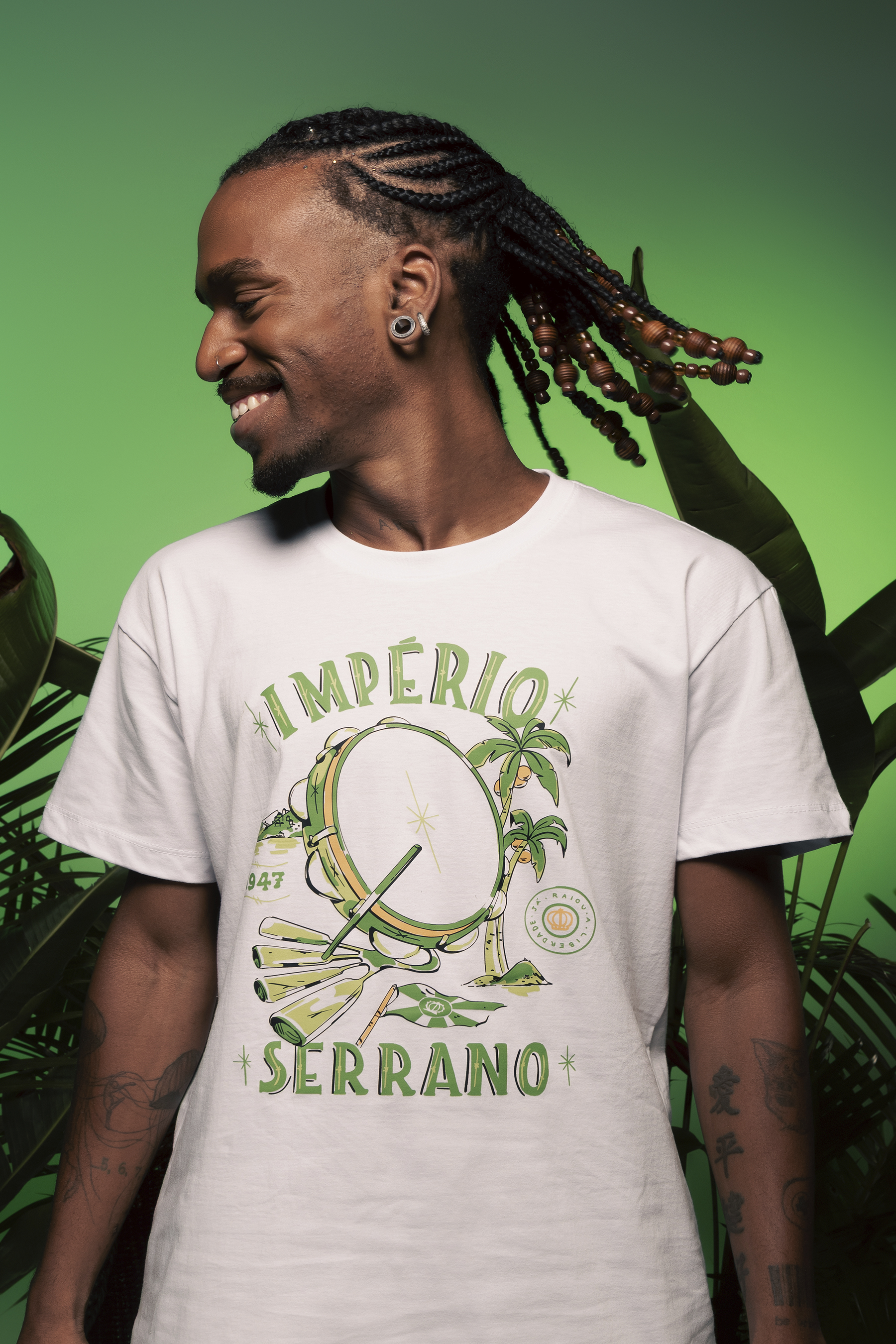 Camiseta Pandeiro e Agogô