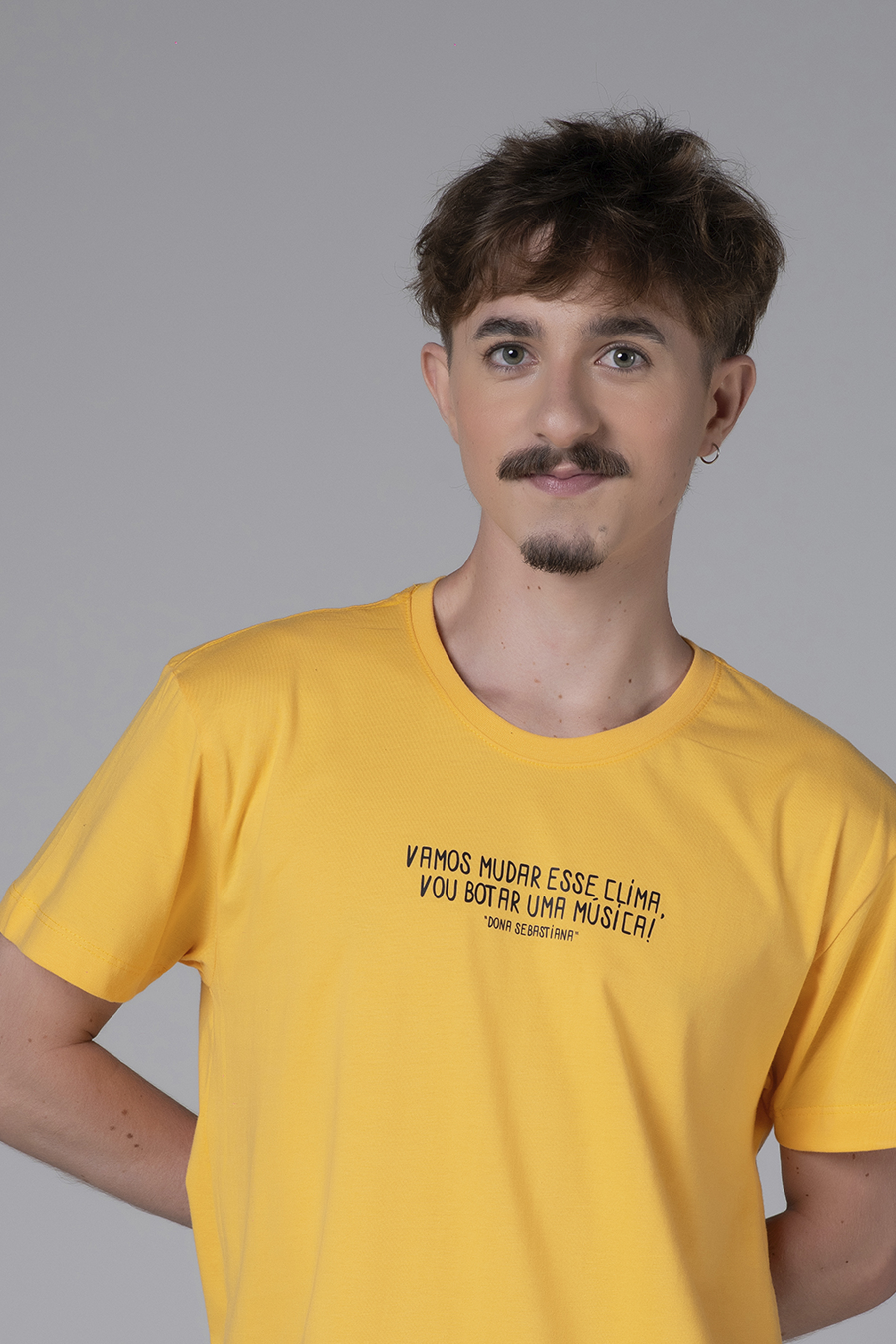 Camiseta Vamos Mudar Esse Clima - Chico Rei