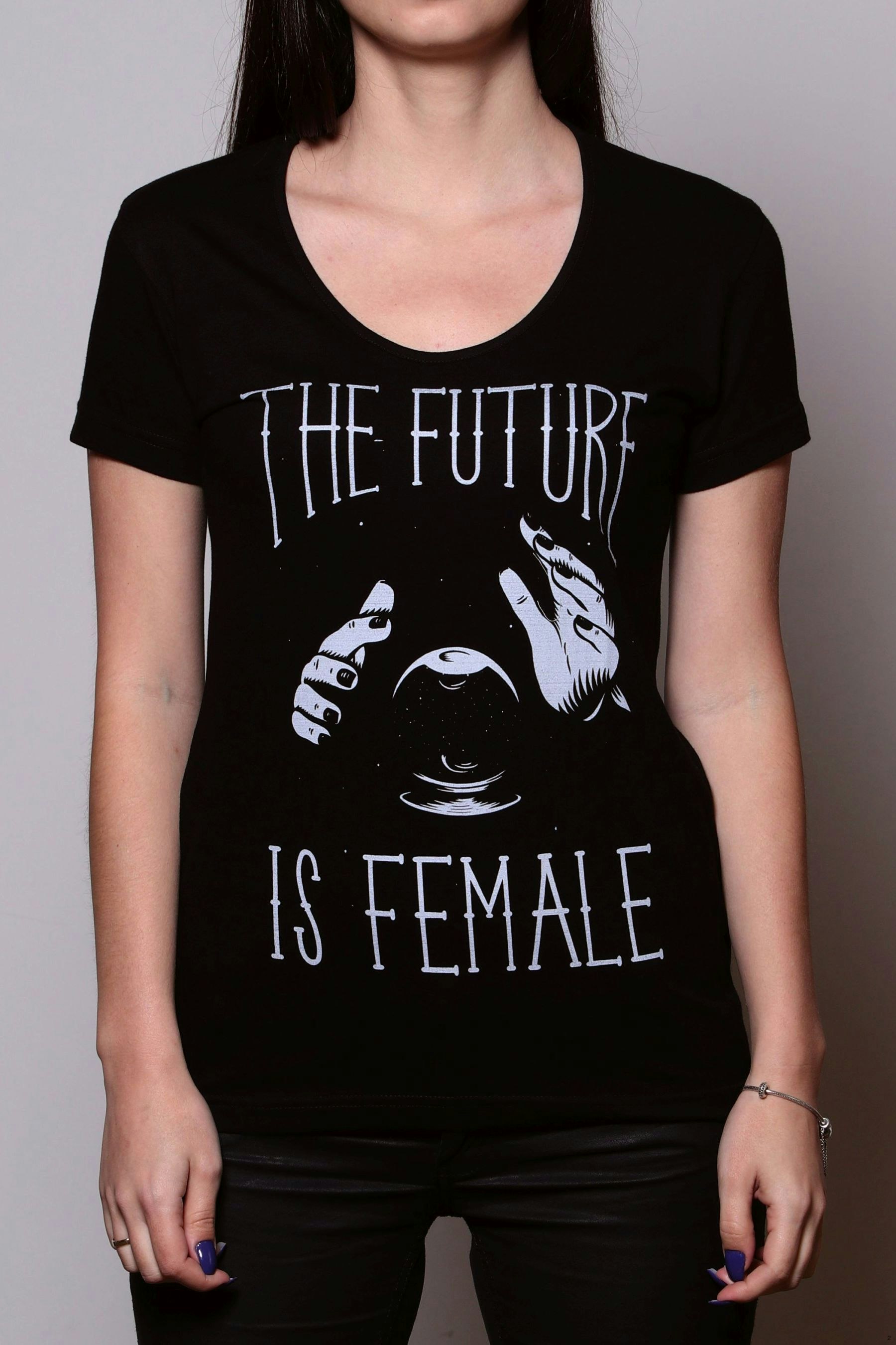 Camiseta The Future Is Female Camiseta The Future is Female - Chico Rei