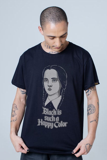 Camiseta Black - Família Addams na Chico Rei - Chico Rei